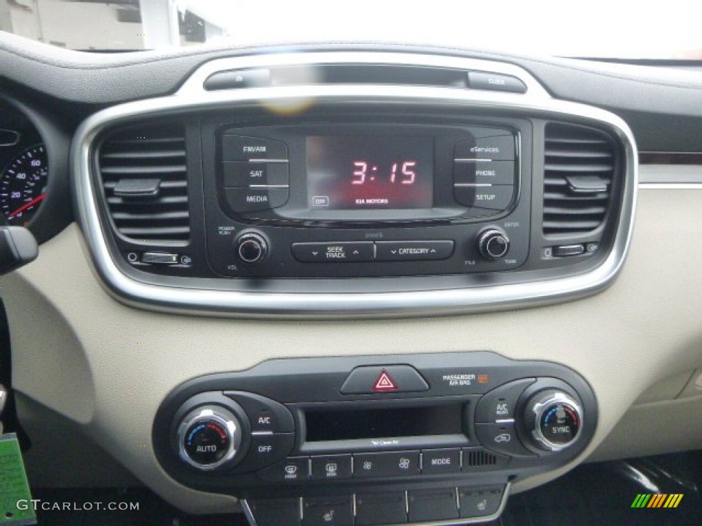 2016 Kia Sorento EX V6 AWD Controls Photo #101061201
