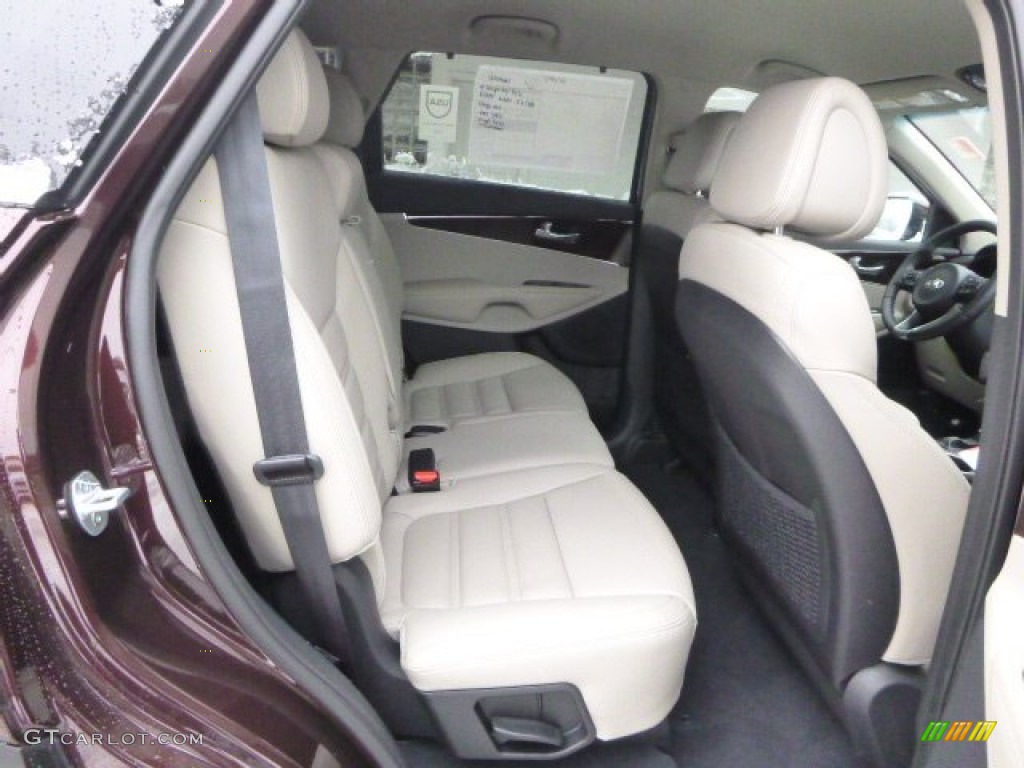 2016 Kia Sorento EX V6 AWD Rear Seat Photo #101061465