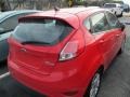 Race Red - Fiesta SE Hatchback Photo No. 4