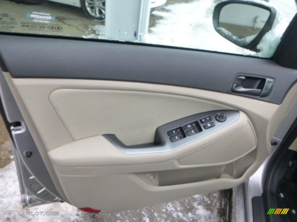 2015 Optima LX - Satin Metal / Beige photo #15