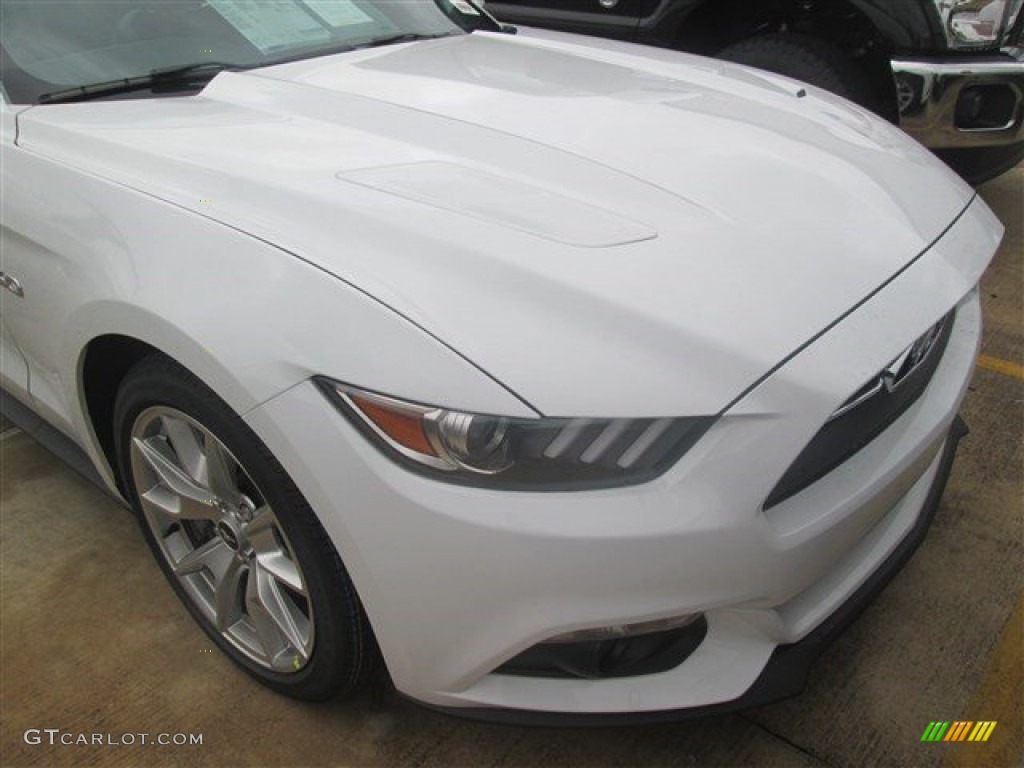 2015 Mustang GT Premium Coupe - Oxford White / 50 Years Raven Black photo #13