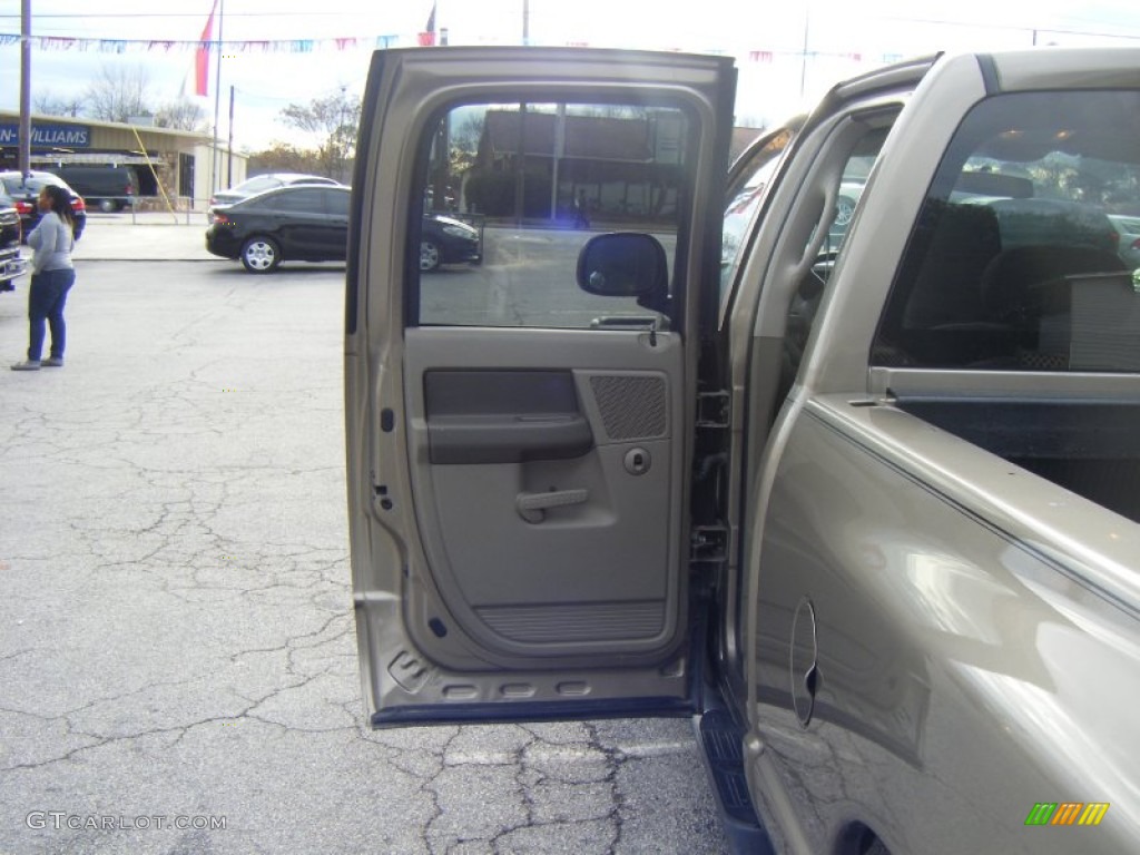 2007 Ram 1500 SLT Quad Cab - Light Khaki Metallic / Khaki Beige photo #10