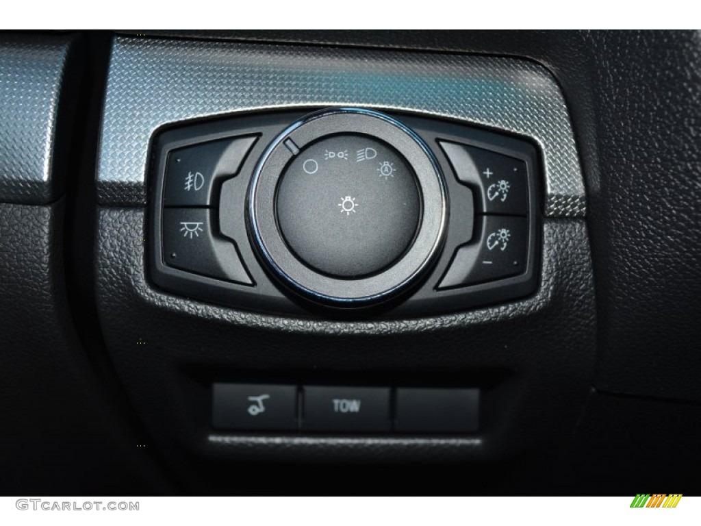 2015 Explorer Sport 4WD - Magnetic / Sport Charcoal Black photo #25