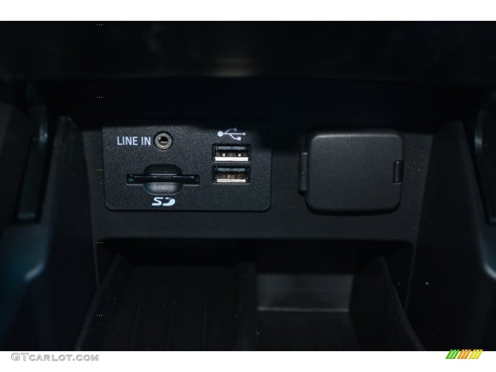 2015 Explorer Sport 4WD - White Platinum / Sport Charcoal Black photo #19