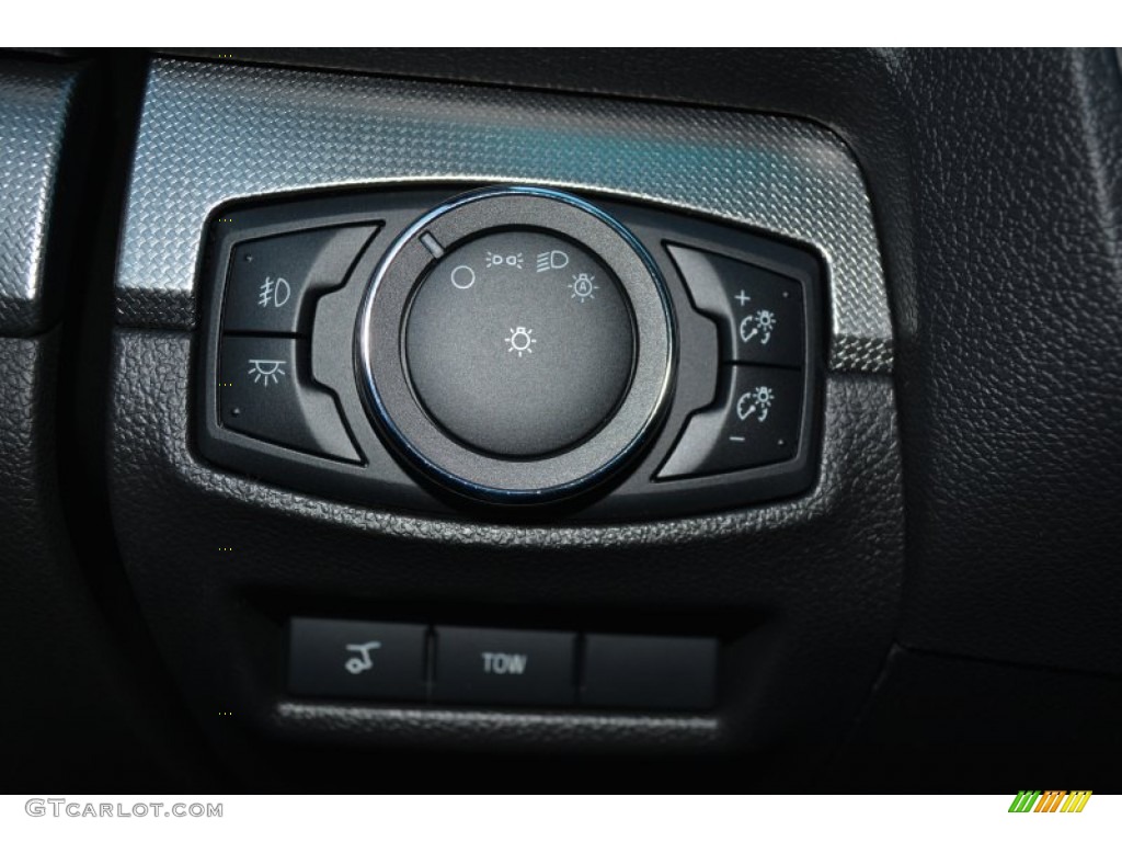 2015 Explorer Sport 4WD - White Platinum / Sport Charcoal Black photo #23