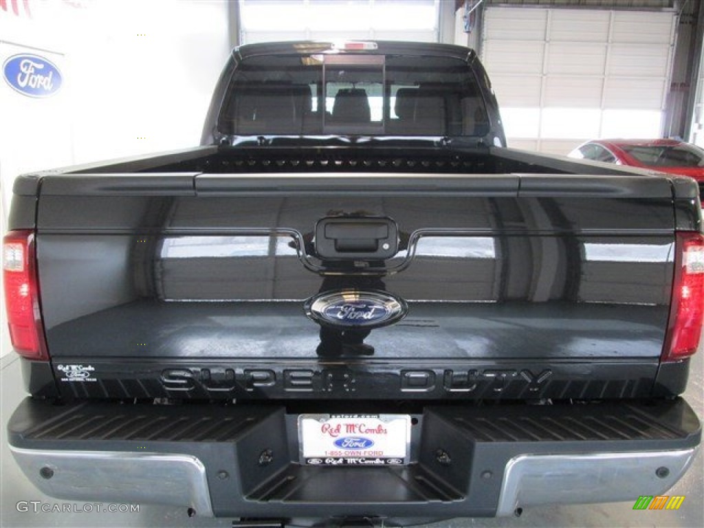 2015 F250 Super Duty Lariat Crew Cab 4x4 - Tuxedo Black / Black photo #7