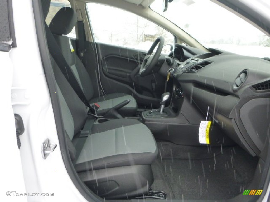 2015 Fiesta S Sedan - Oxford White / Charcoal Black photo #9