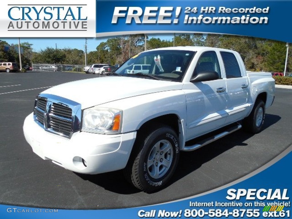 2006 Dakota SLT Quad Cab - Bright White / Medium Slate Gray photo #1