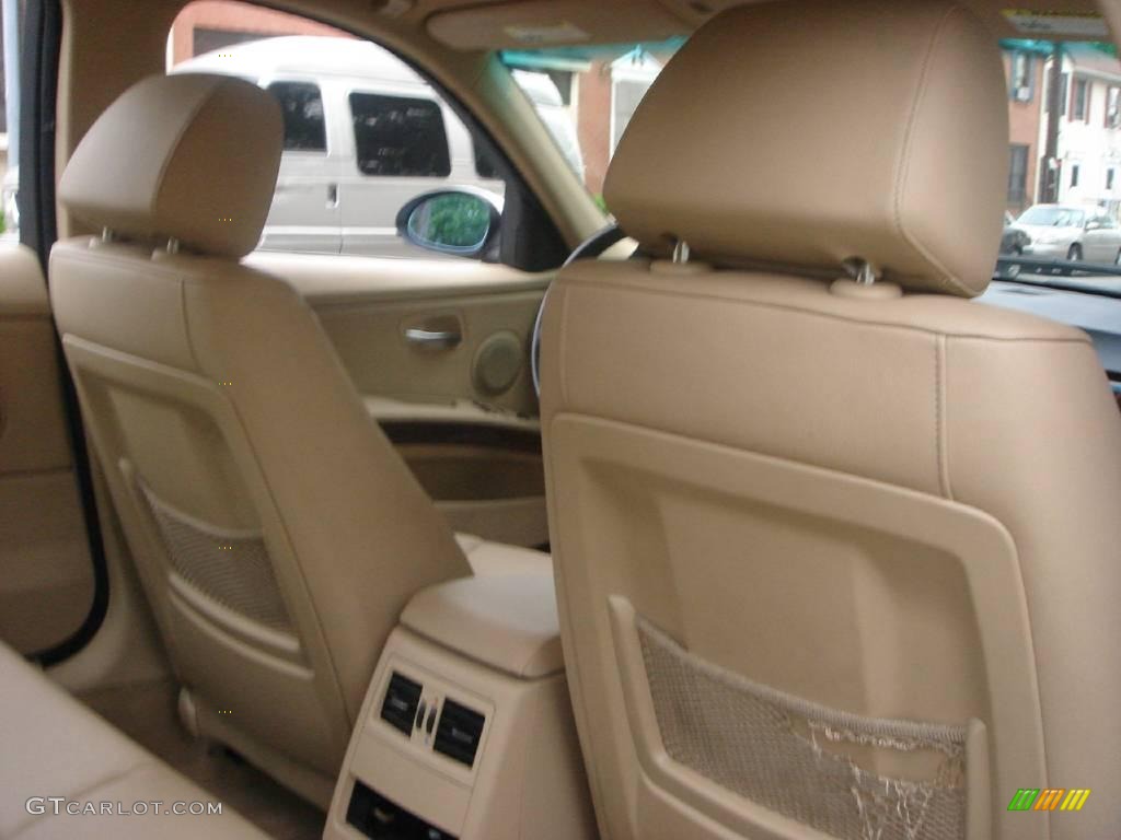 2006 3 Series 330xi Sedan - Alpine White / Beige photo #12