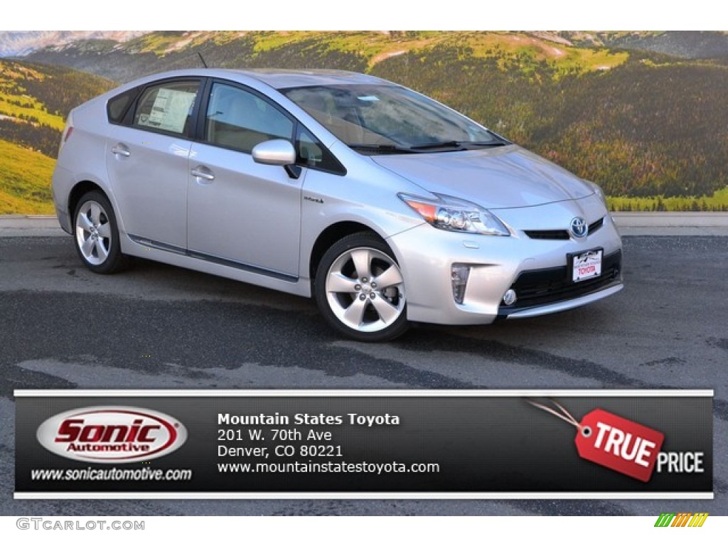 2015 Prius Five Hybrid - Classic Silver Metallic / Misty Gray photo #1