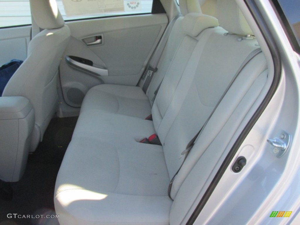 2015 Prius Three Hybrid - Classic Silver Metallic / Misty Gray photo #20