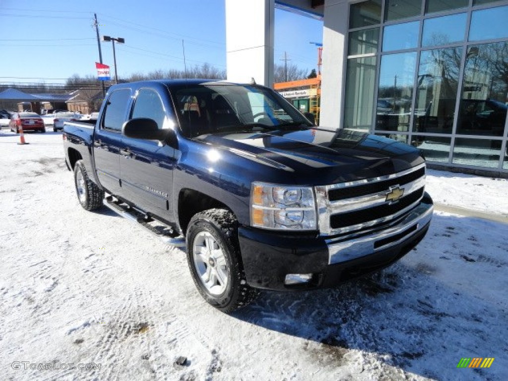 2009 Silverado 1500 LT Crew Cab 4x4 - Imperial Blue Metallic / Dark Titanium photo #1