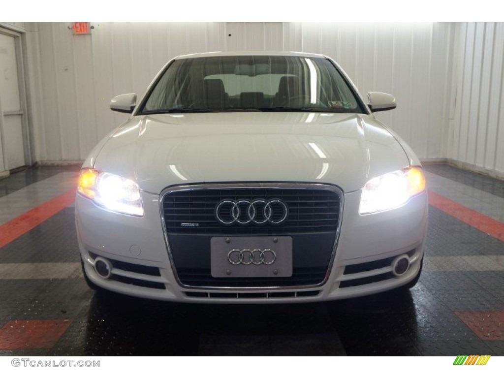 2005 A4 2.0T quattro Sedan - Arctic White / Ebony photo #4