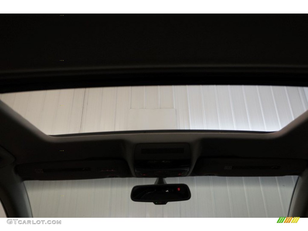 2005 A4 2.0T quattro Sedan - Arctic White / Ebony photo #22