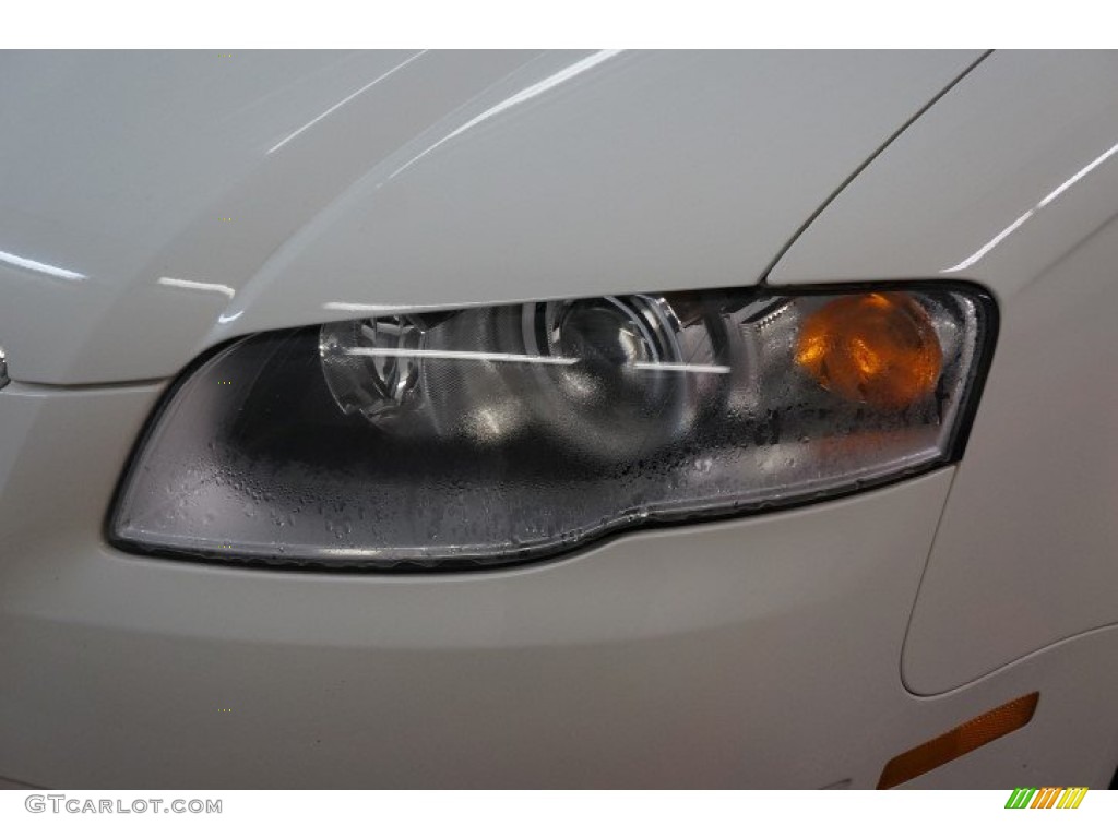 2005 A4 2.0T quattro Sedan - Arctic White / Ebony photo #41