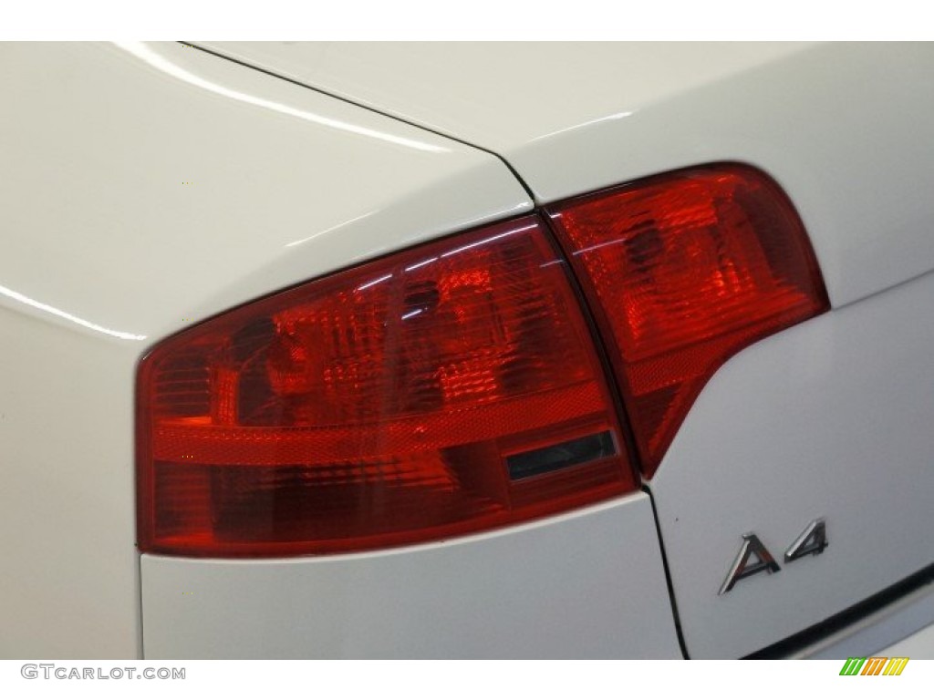 2005 A4 2.0T quattro Sedan - Arctic White / Ebony photo #56