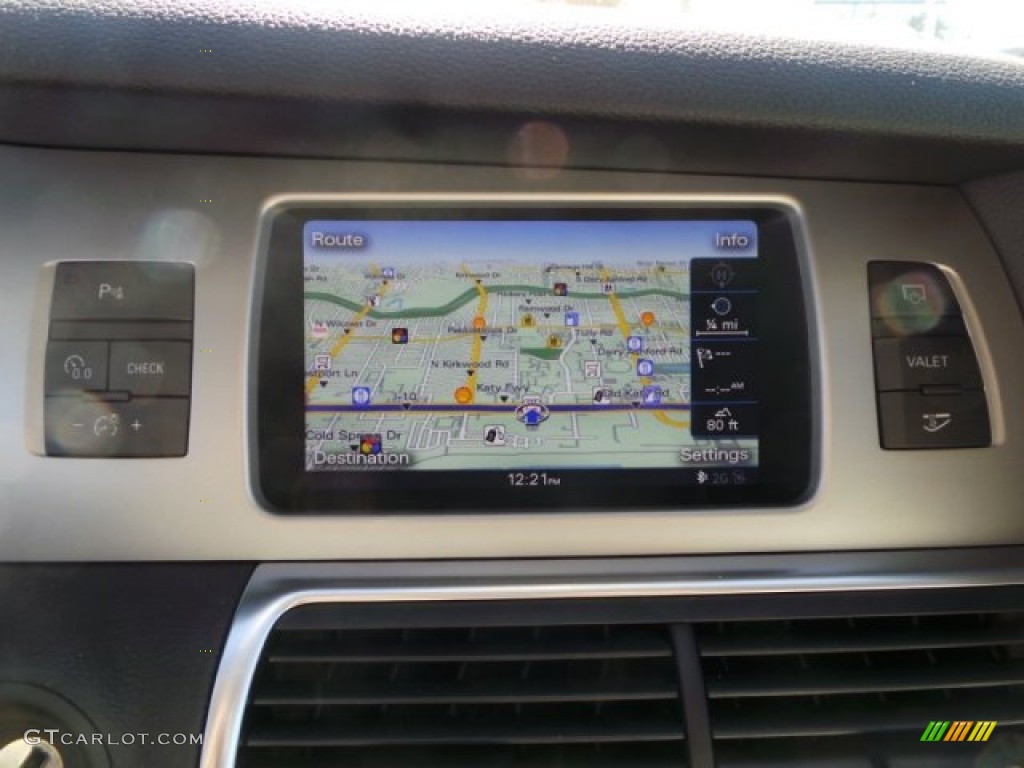 2015 Audi Q7 3.0 TDI Premium Plus quattro Navigation Photos