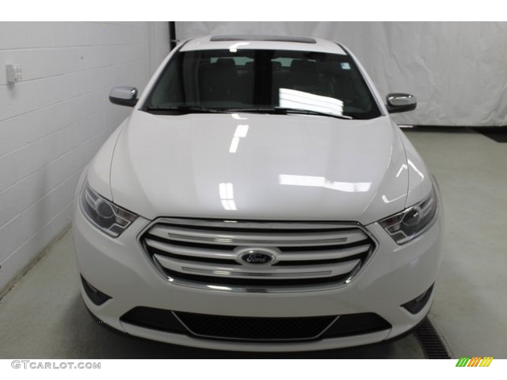 2015 Taurus Limited AWD - White Platinum Metallic / Charcoal Black photo #2