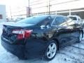 Attitude Black Metallic - Camry SE Photo No. 15
