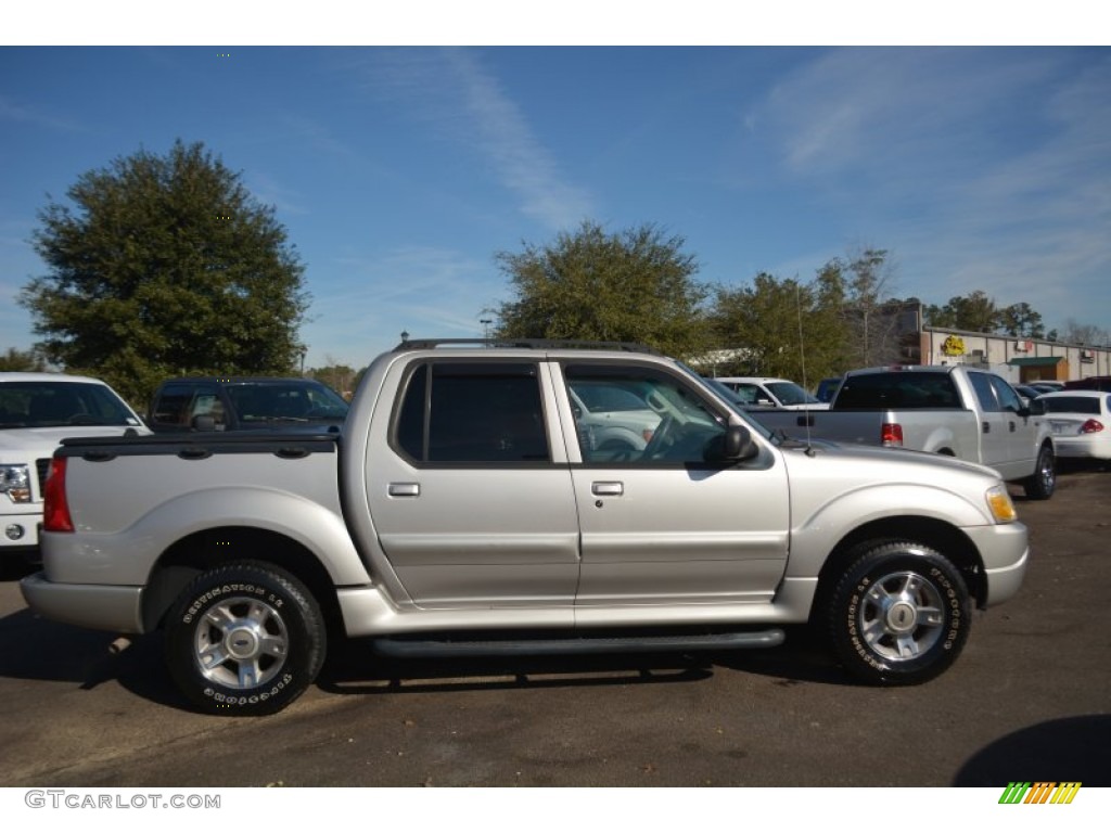 2004 Explorer Sport Trac XLT - Silver Birch Metallic / Medium Dark Flint/Dark Flint photo #2