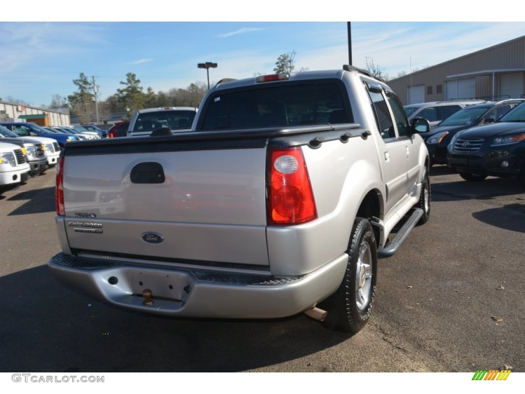 2004 Explorer Sport Trac XLT - Silver Birch Metallic / Medium Dark Flint/Dark Flint photo #3
