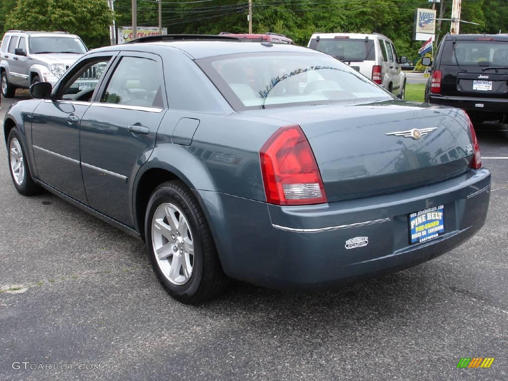 2006 300 Touring - Magnesium Pearlcoat / Dark Slate Gray/Light Slate Gray photo #5