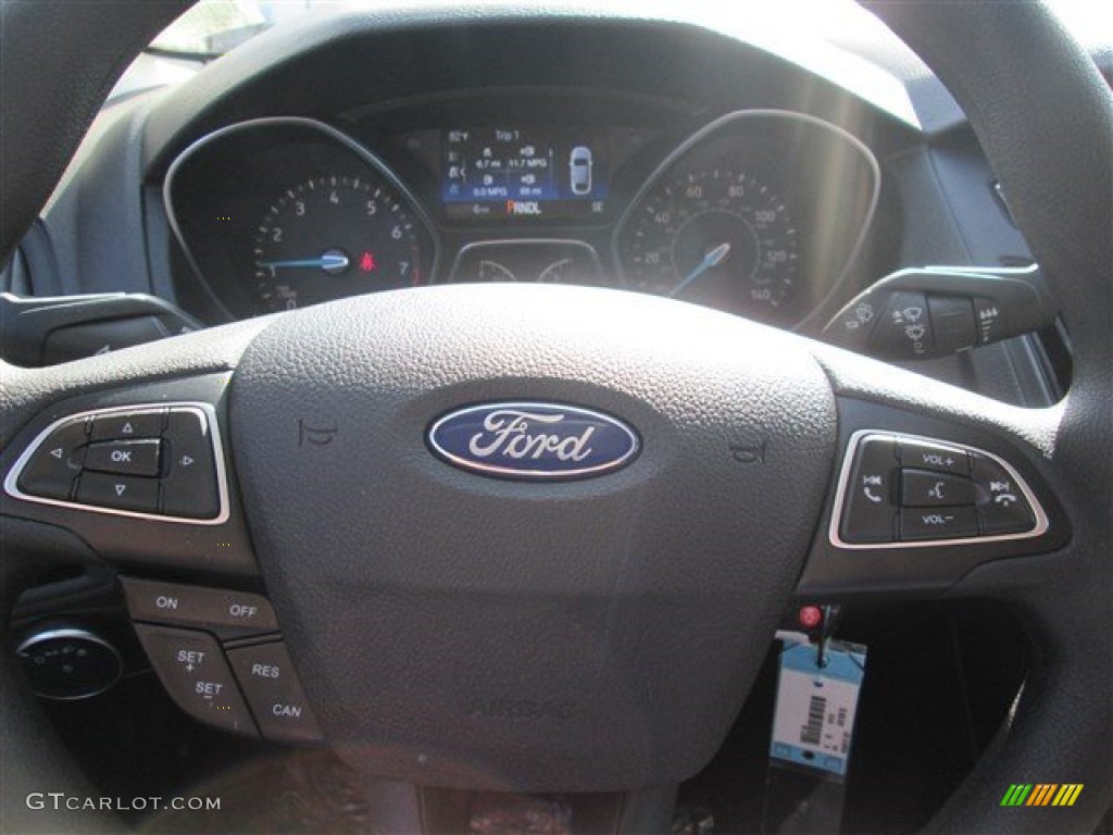 2015 Focus SE Sedan - Magnetic Metallic / Charcoal Black photo #53