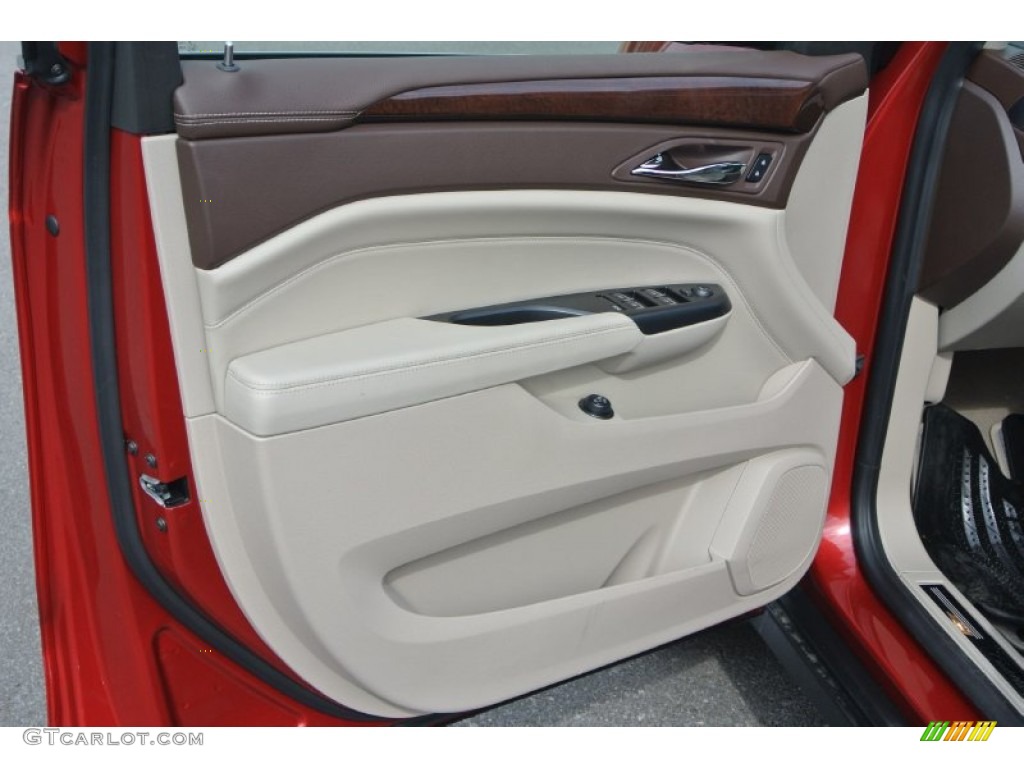 2015 Cadillac SRX Luxury Shale/Brownstone Door Panel Photo #101093949