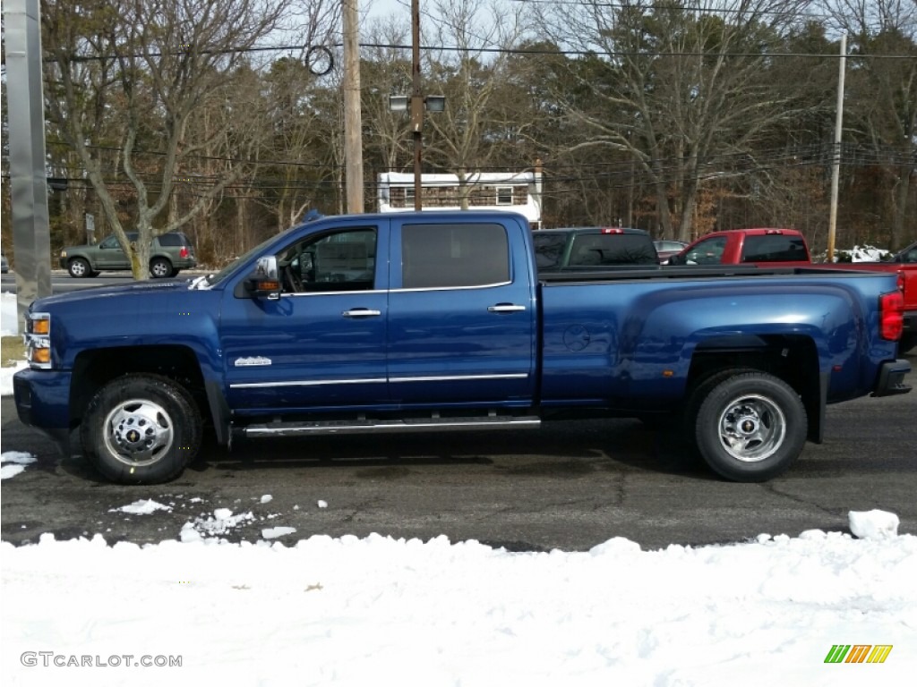 2015 Chevrolet Silverado 3500HD High Country Crew Cab Dual Rear Wheel Exterior Photos