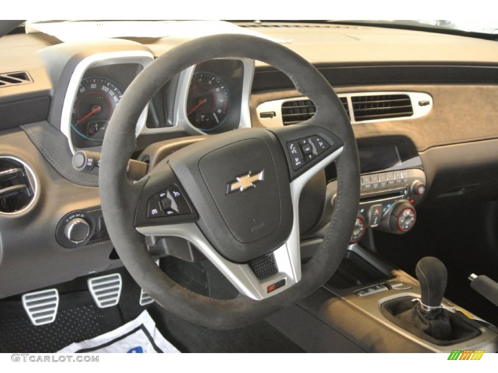 2015 Chevrolet Camaro Z/28 Coupe Black Steering Wheel Photo #101094819