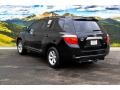 Black - Highlander 4WD Photo No. 7