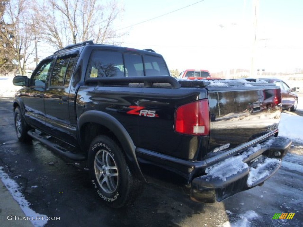 2003 S10 LS Crew Cab 4x4 - Black Onyx / Graphite photo #6