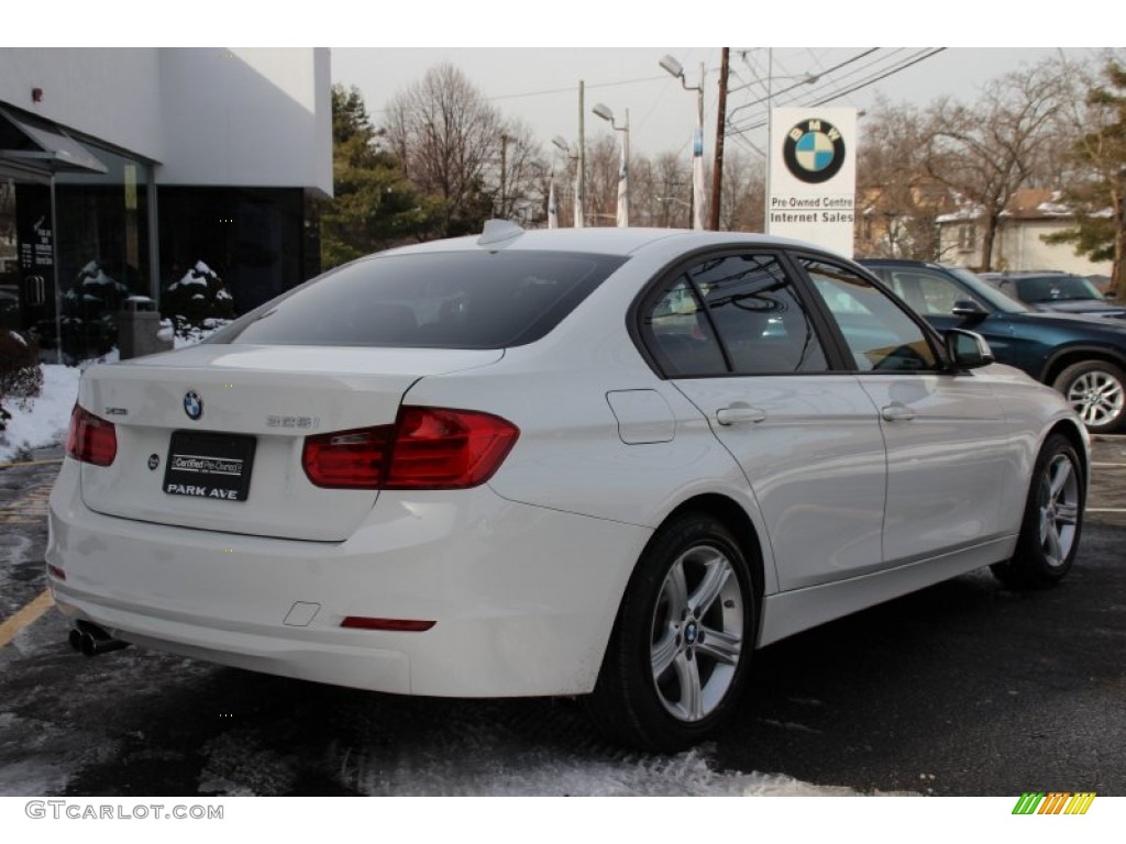 2013 3 Series 328i xDrive Sedan - Alpine White / Venetian Beige photo #3