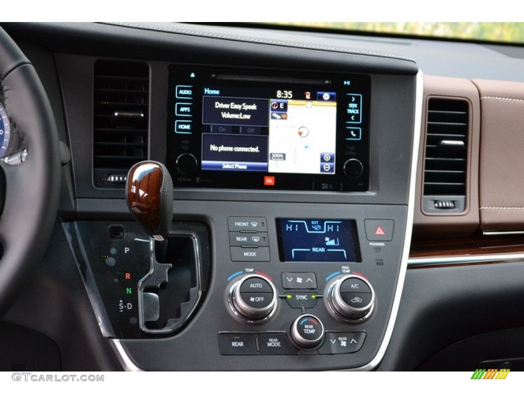 2015 Toyota Sienna Limited AWD Controls Photos