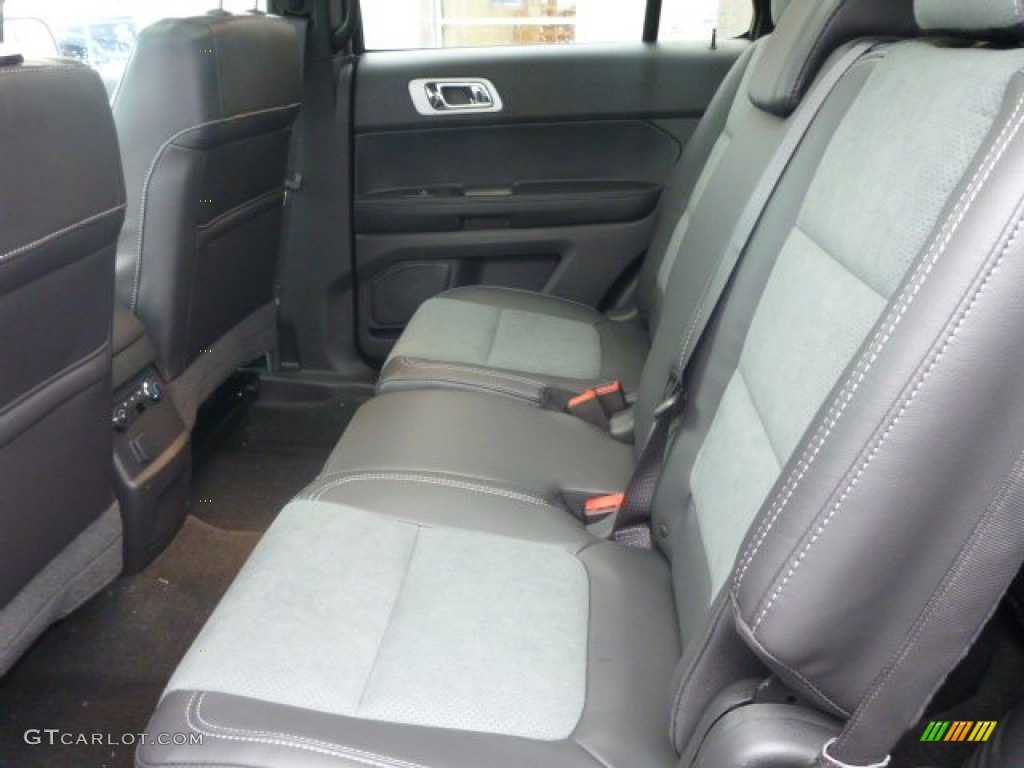 2015 Explorer XLT 4WD - Magnetic / Charcoal Black photo #11