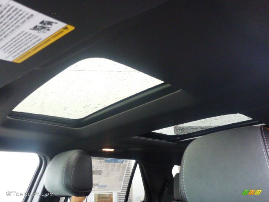 2015 Explorer XLT 4WD - Magnetic / Charcoal Black photo #17