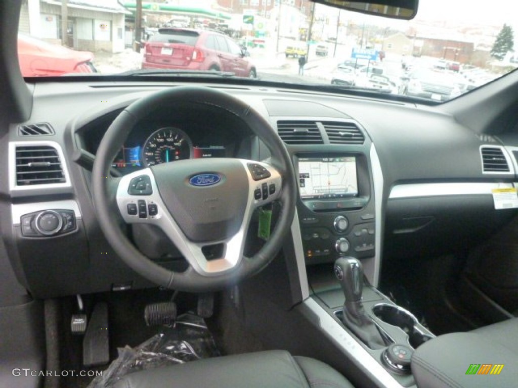 2015 Explorer XLT 4WD - Magnetic / Charcoal Black photo #13