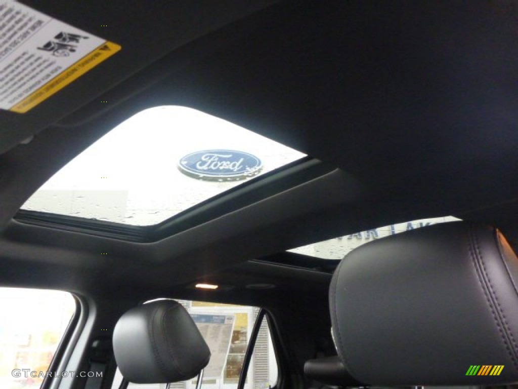 2015 Explorer XLT 4WD - Magnetic / Charcoal Black photo #17
