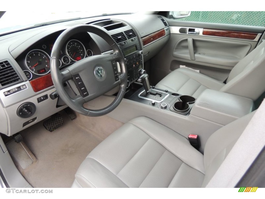 Kristal Grey Interior 2006 Volkswagen Touareg V6 Photo #101103980