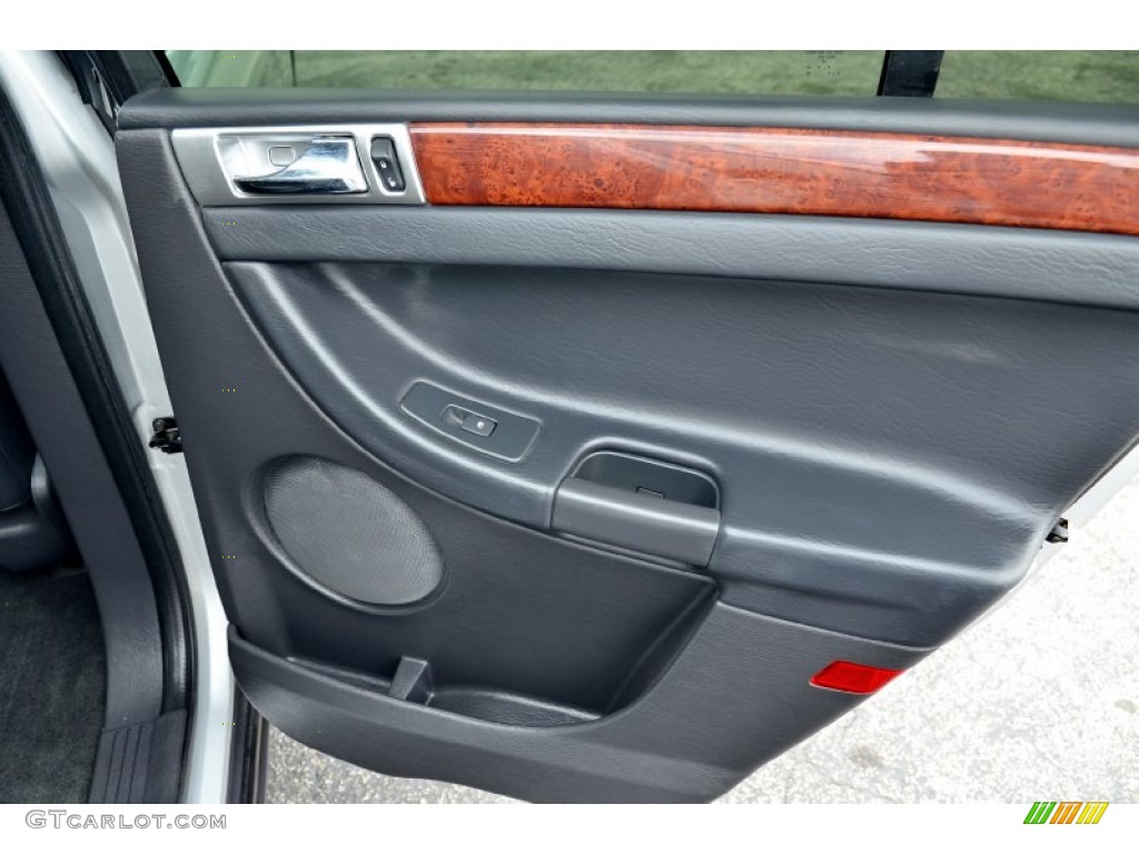 2005 Chrysler Pacifica Touring AWD Door Panel Photos