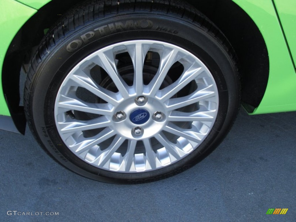 2014 Fiesta Titanium Sedan - Green Envy / Charcoal Black photo #16