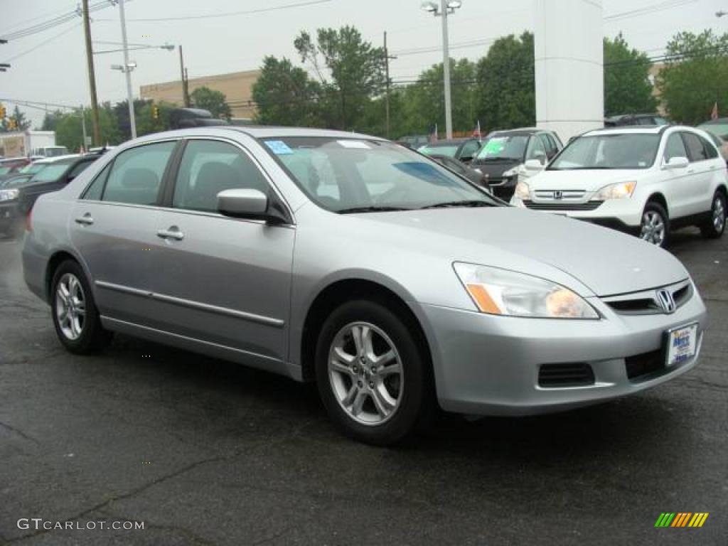 2006 Accord EX Sedan - Alabaster Silver Metallic / Gray photo #3