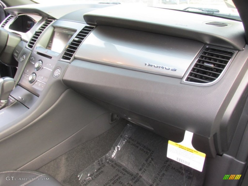 2015 Taurus SEL - Magnetic Metallic / Charcoal Black photo #16