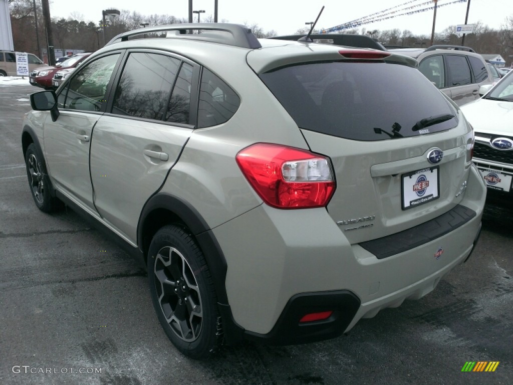 2015 XV Crosstrek 2.0i Premium - Desert Khaki / Black photo #4