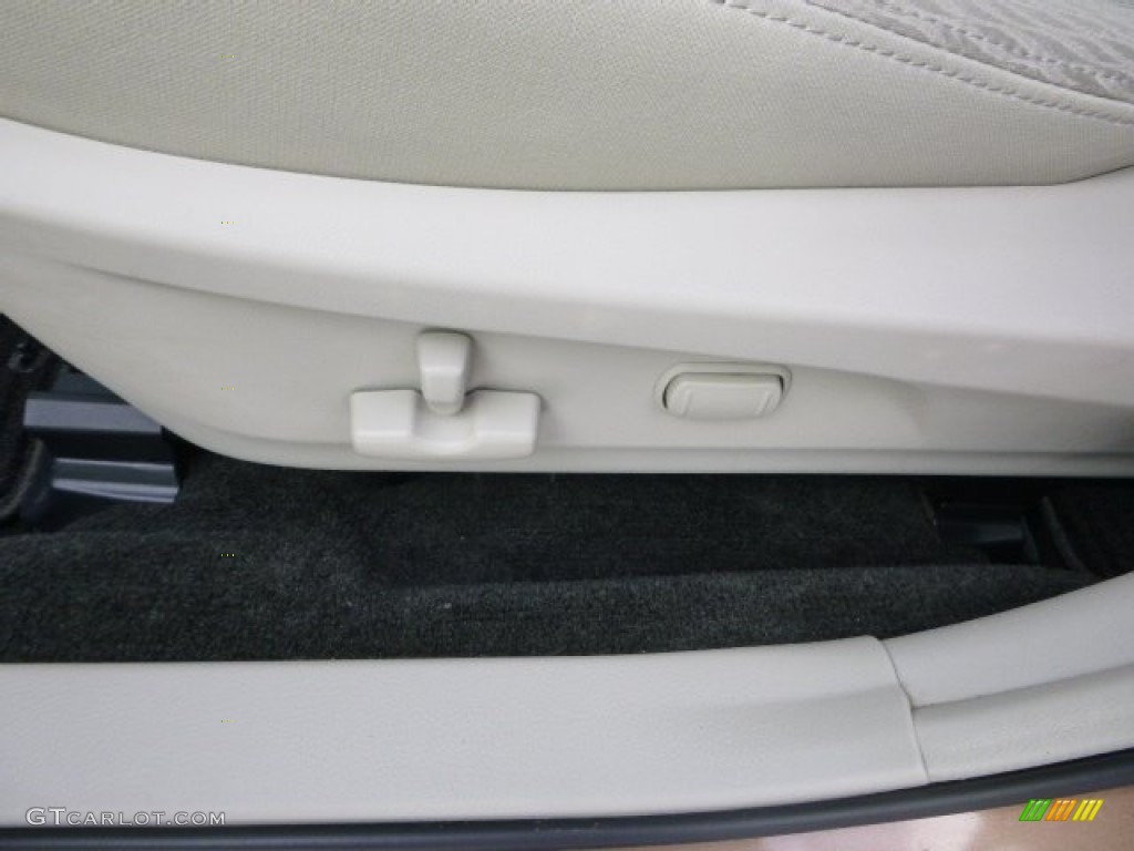 2012 Legacy 2.5i Premium - Caramel Bronze Pearl / Warm Ivory photo #17