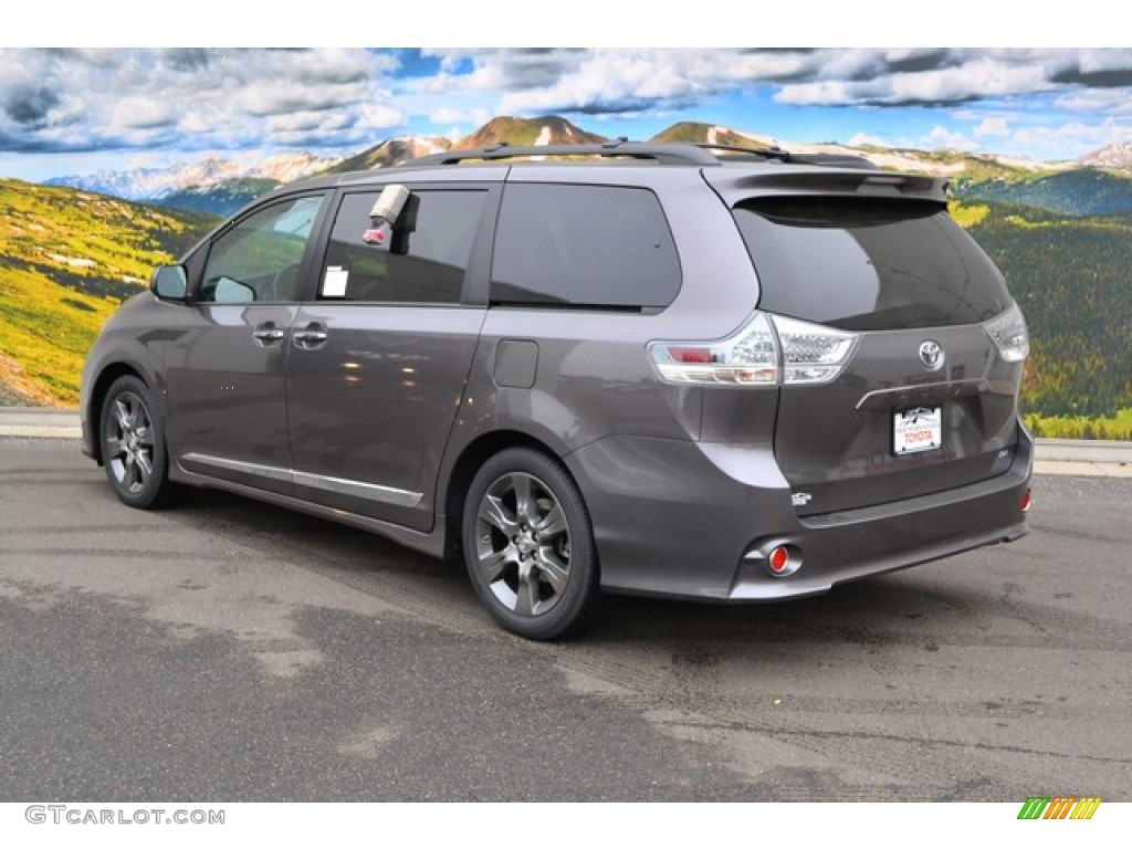 2015 Sienna SE - Predawn Gray Mica / Black photo #3