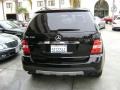 Black - ML 350 4Matic Photo No. 4