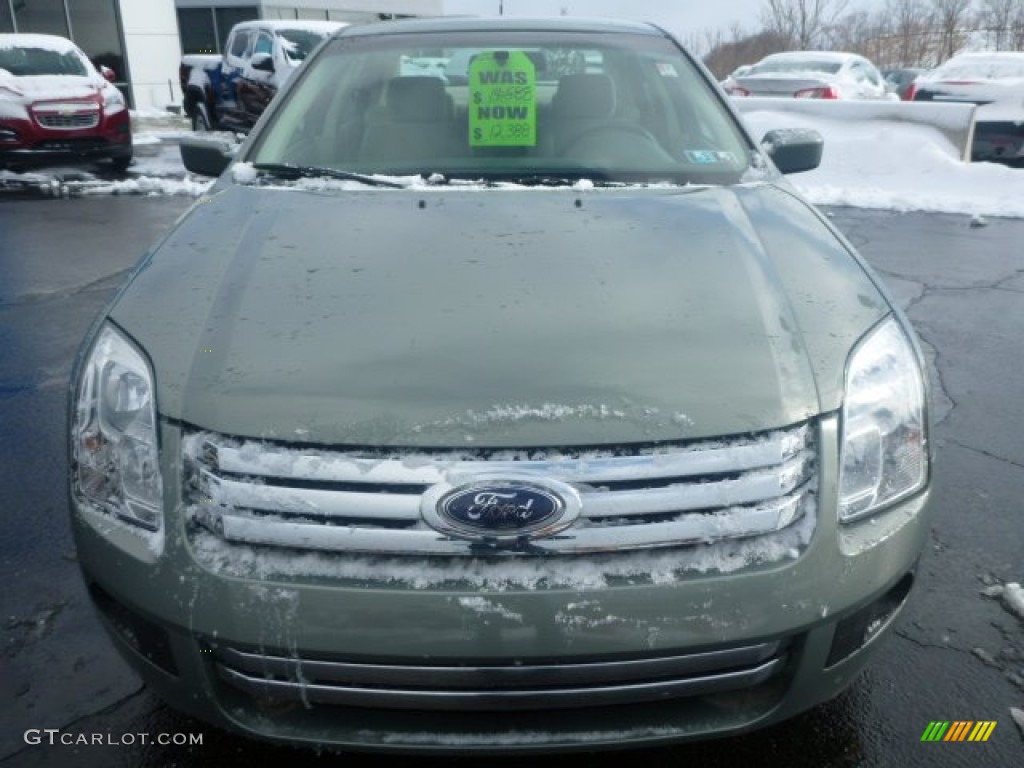 2008 Fusion SE - Moss Green Metallic / Camel photo #8