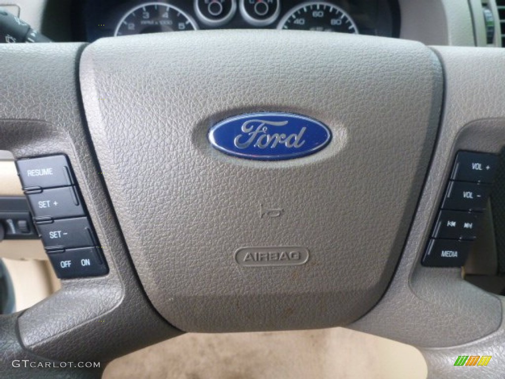 2008 Fusion SE - Moss Green Metallic / Camel photo #16