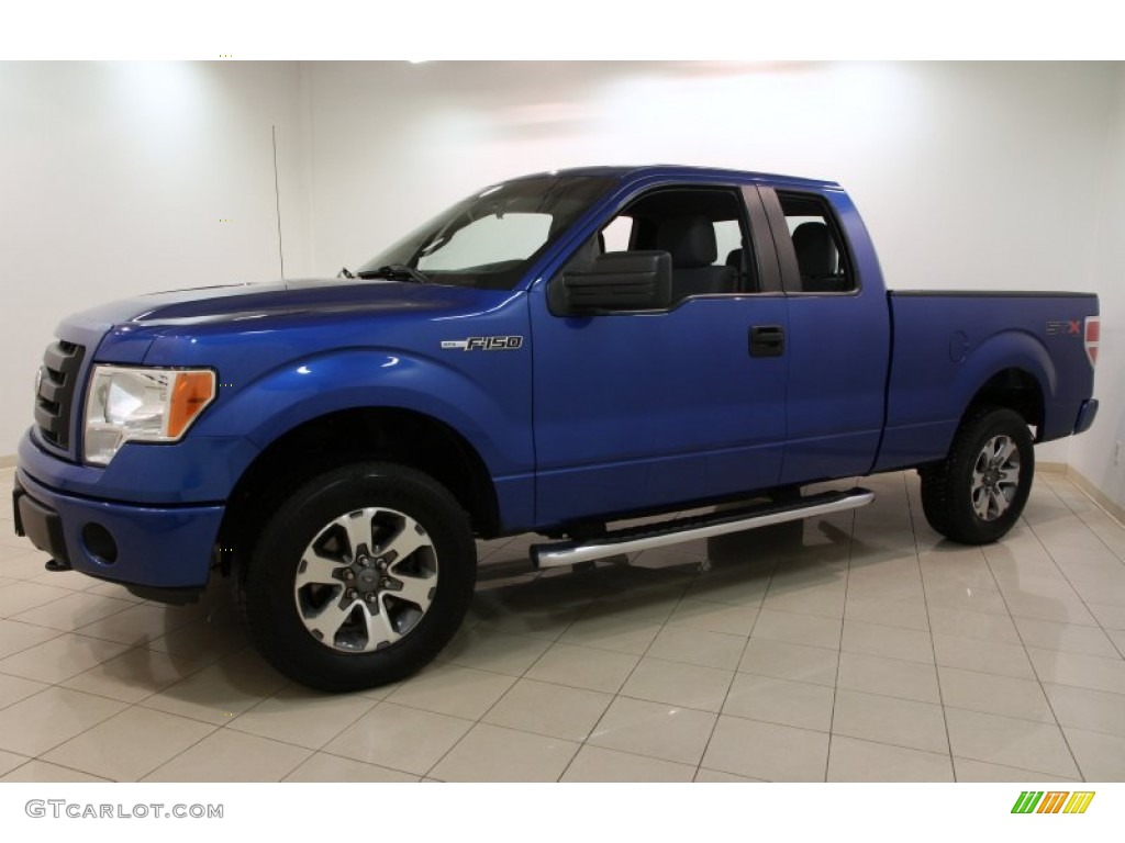 2012 F150 STX SuperCab 4x4 - Blue Flame Metallic / Steel Gray photo #3